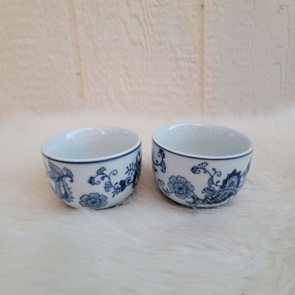 Set Of 2 Pier 1 Imports Hand Painted Tea Cups White w/ Blue Floral Paisley Print - Picture 1 of 5